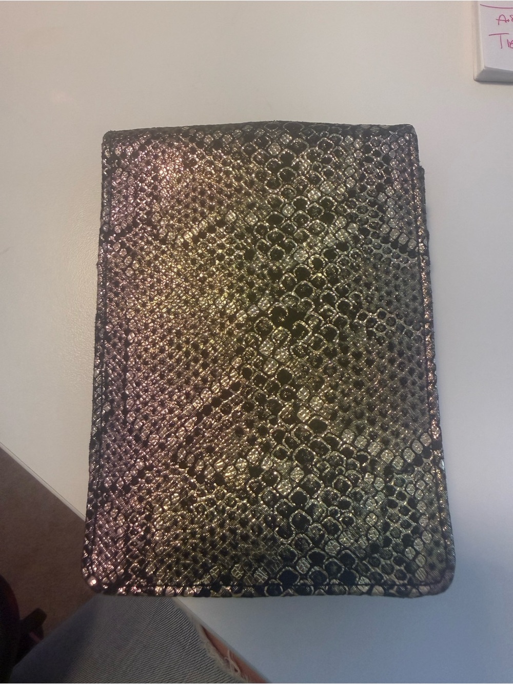 Hobo Premium Metallic Snake-Pattern Reptile Accessory Gold/Black